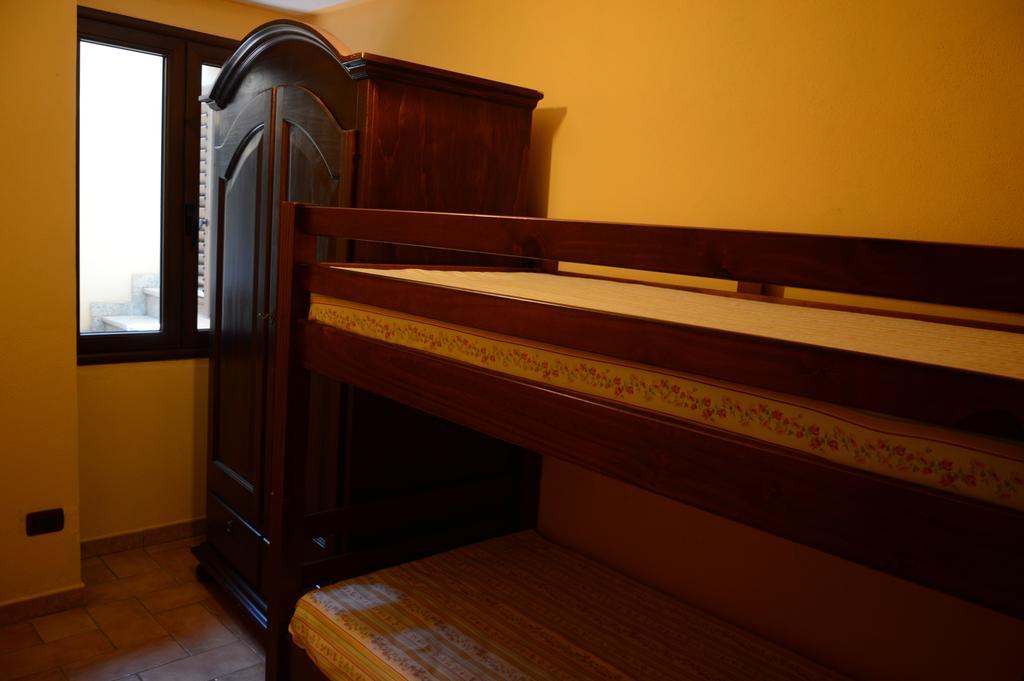 Fiorerosa Santa Maria Navarrese Habitación foto