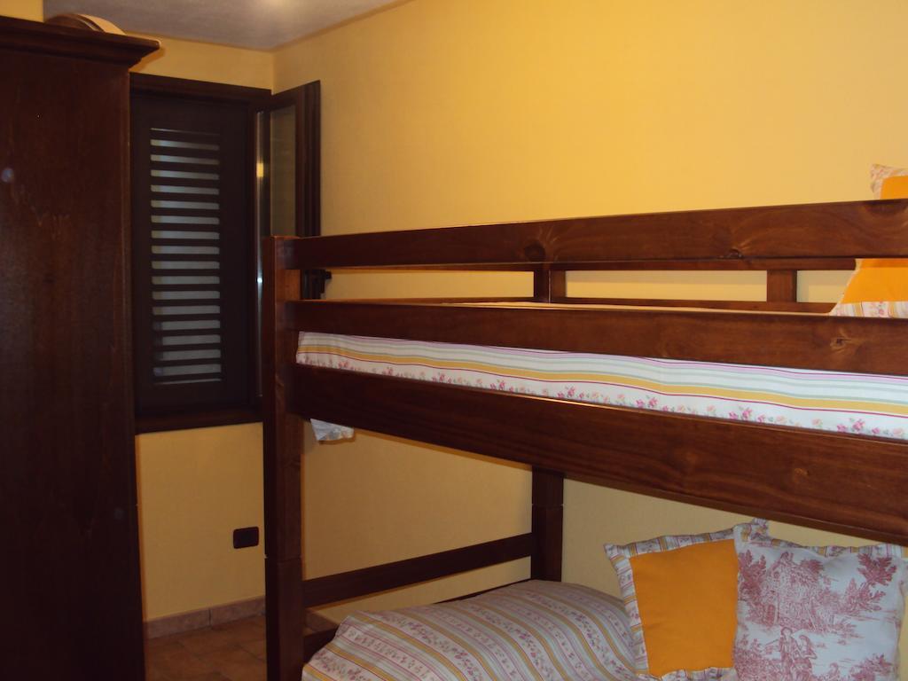Fiorerosa Santa Maria Navarrese Habitación foto